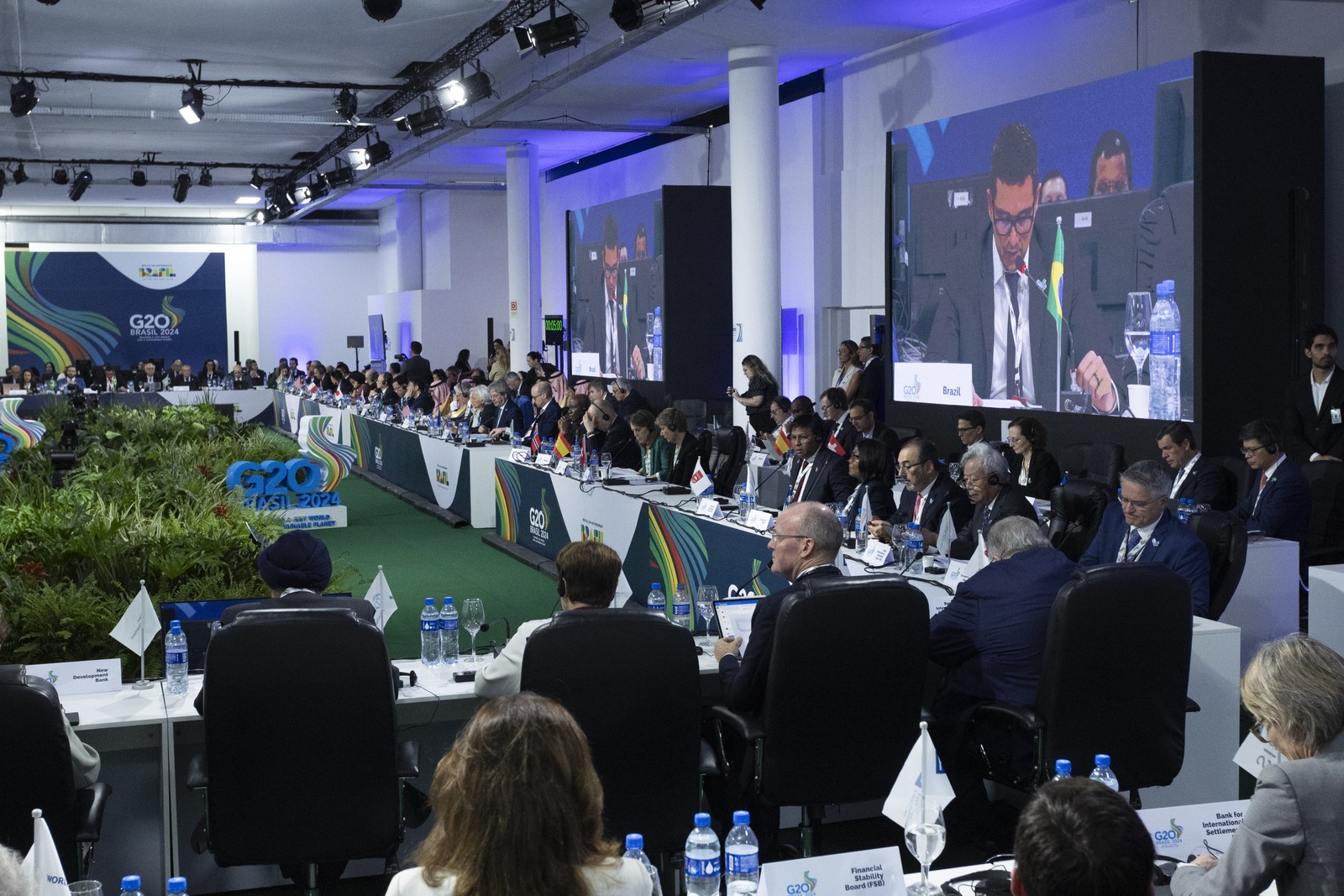 Abertura da reunião dos ministros das Finanças do G20 — Foto: Maria Isabel Oliveira/ Agência O Globo