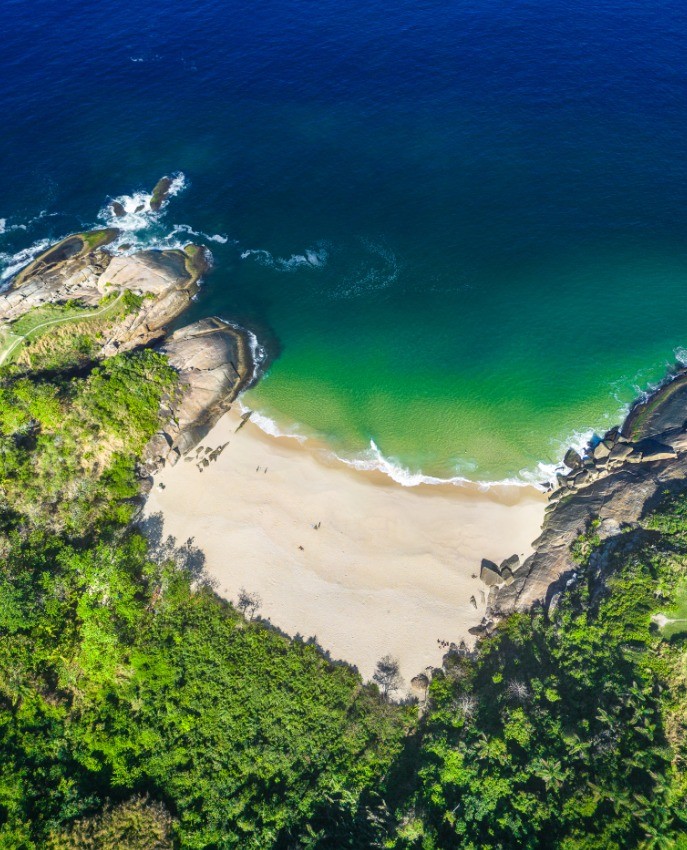 Praia dos Sossego vista de cima — Foto: Divulgação/Marcelo Tchebes