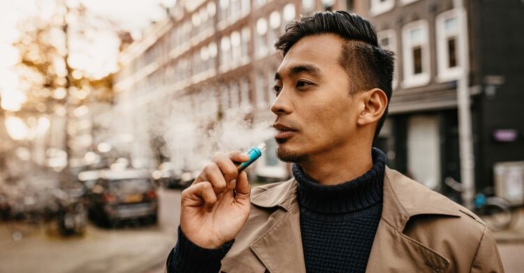 Vaping while smoking is unlikely to help users quit