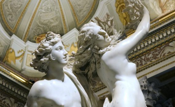 Gian Lorenzo Bernini, <em>Apollo and Daphne</em>