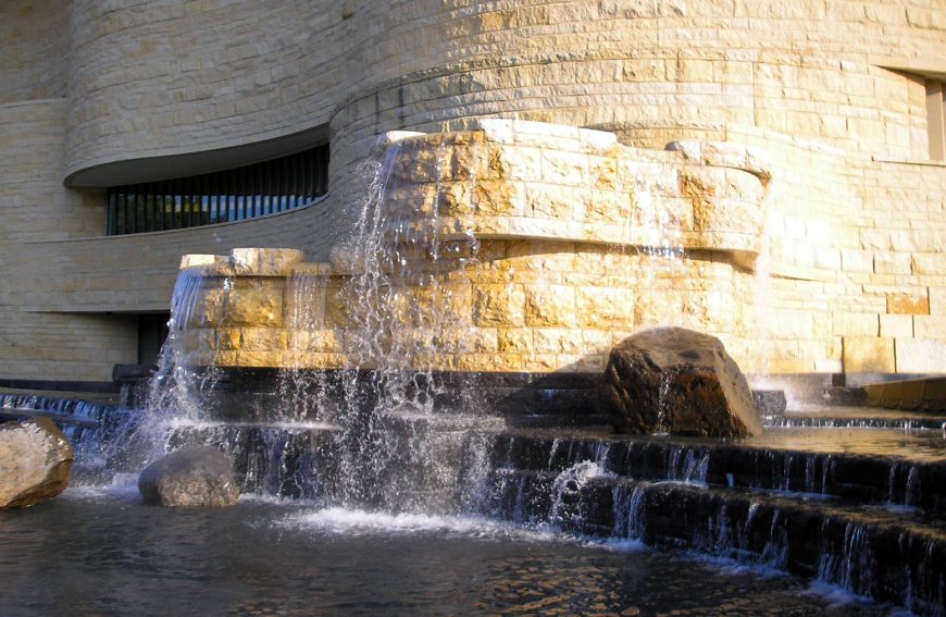 Fountain (detail), Douglas Cardinal, Louis Weller with GBQC and Polshek Partners, National Museum of the American Indian, 2004, Washington, D.C. (photo: Gryffindor)