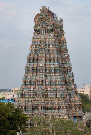 Gopura, Meenakshi Temple, Madurai (photo: Jorge Royan, CC BY-SA 3.0)