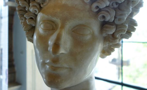 When there is no archaeological record: Portrait Bust of a Flavian Woman (Fonseca bust)