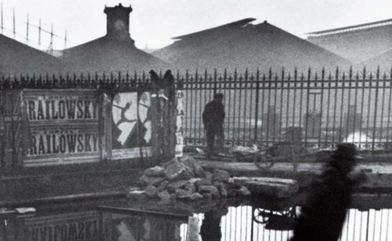 Henri Cartier-Bresson, <em>Behind the Gare Saint-Lazare</em>