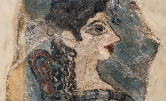 Minoan woman or goddess from the palace of Knossos (“La Parisienne”)