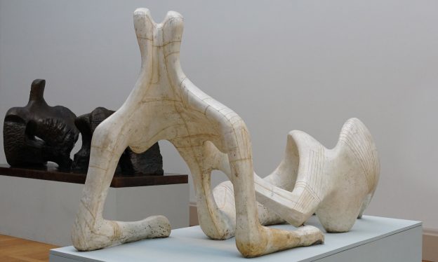 Henry Moore, Reclining Figure, 1951, plaster and string, 105.4 x 227.3 x 89.2 cm (Tate Britain, London)