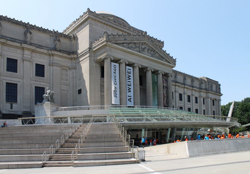 James Polshek, entrance pavilion on the Eastern Parkway façade of the Brooklyn Museum, 2004