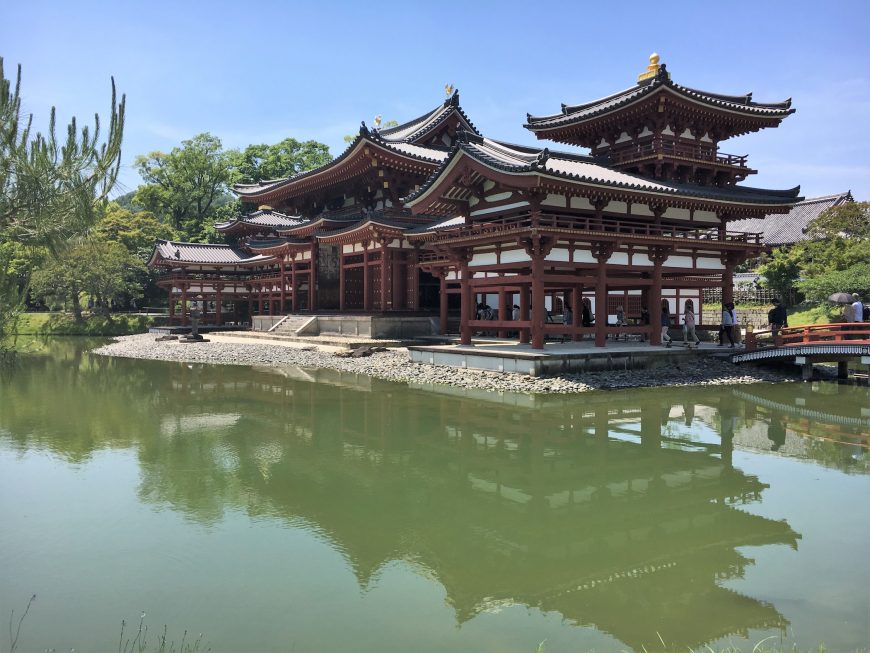 Phoenix Hall/ Hōōdō 鳳凰堂 (Byōdō-in, Uji, Japan, image: Kansai Odyssey)