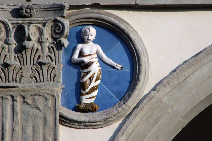 Andrea della Robbia, Infant in Swaddling Clothes, 1487, glazed terracotta, diameter about 100 cm. Ospedale degli Innocenti, Florence (photo: Rachel Boyd)