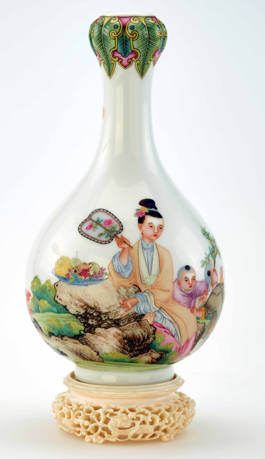 Vase of bottle shape with “garlic” mouth, Qing dynasty or possibly modern, Qianlong reign, 1736-1795, or possibly early 20th century, Jingdezhen ware, porcelain with enamels over clear, colorless glaze; ivory stand, China, Jiangxi province, Jingdezhen, 17.2 x 9.5 cm (Freer Gallery of Art, Smithsonian Institution, Washington, DC: Purchase — Charles Lang Freer Endowment, F1954.127a-e)