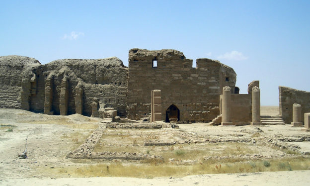 Temple of Bel in 2005, Dura Europos, Syria (photo: Heretiq, CC BY-SA 2.5)