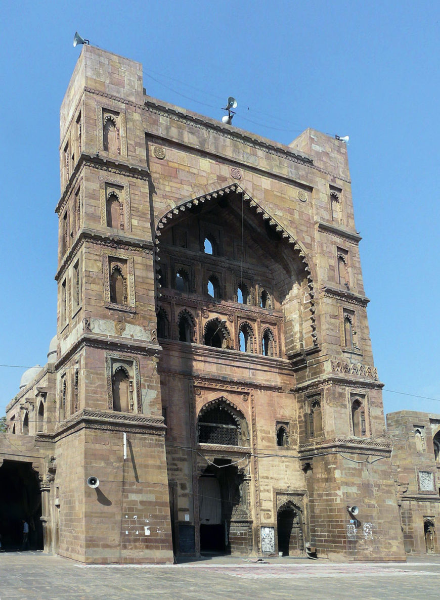 Atala Mosque, Jaipur, India (photo: Varun Shiv Kapur, CC BY 2.0)