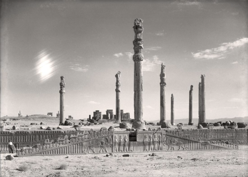 View of the eastern stairway and columns of the Apādana, Persepolis (Fars, Iran), c. 520–465 B.C.E. (The Oriental Institute, University of Chicago)