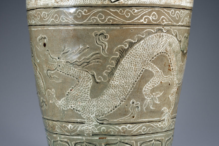 Buncheong Jar with Cloud and Dragon Design, Joseon (15th century), Height: 48.5 cm, National Treasure 259 (National Museum of Korea)