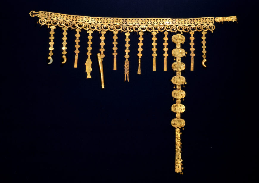 Queen's gold belt from the north mound of Hwangnamdaechong Tomb, Gyeongju, Silla Kingdom, 120 cm long, National Treasure 192 (National Museum of Korea; photo: Cultural Heritage Administration of the Republic of Korea)