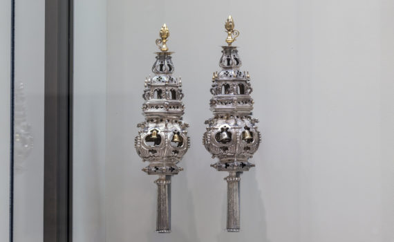 Early Dutch Torah Finials