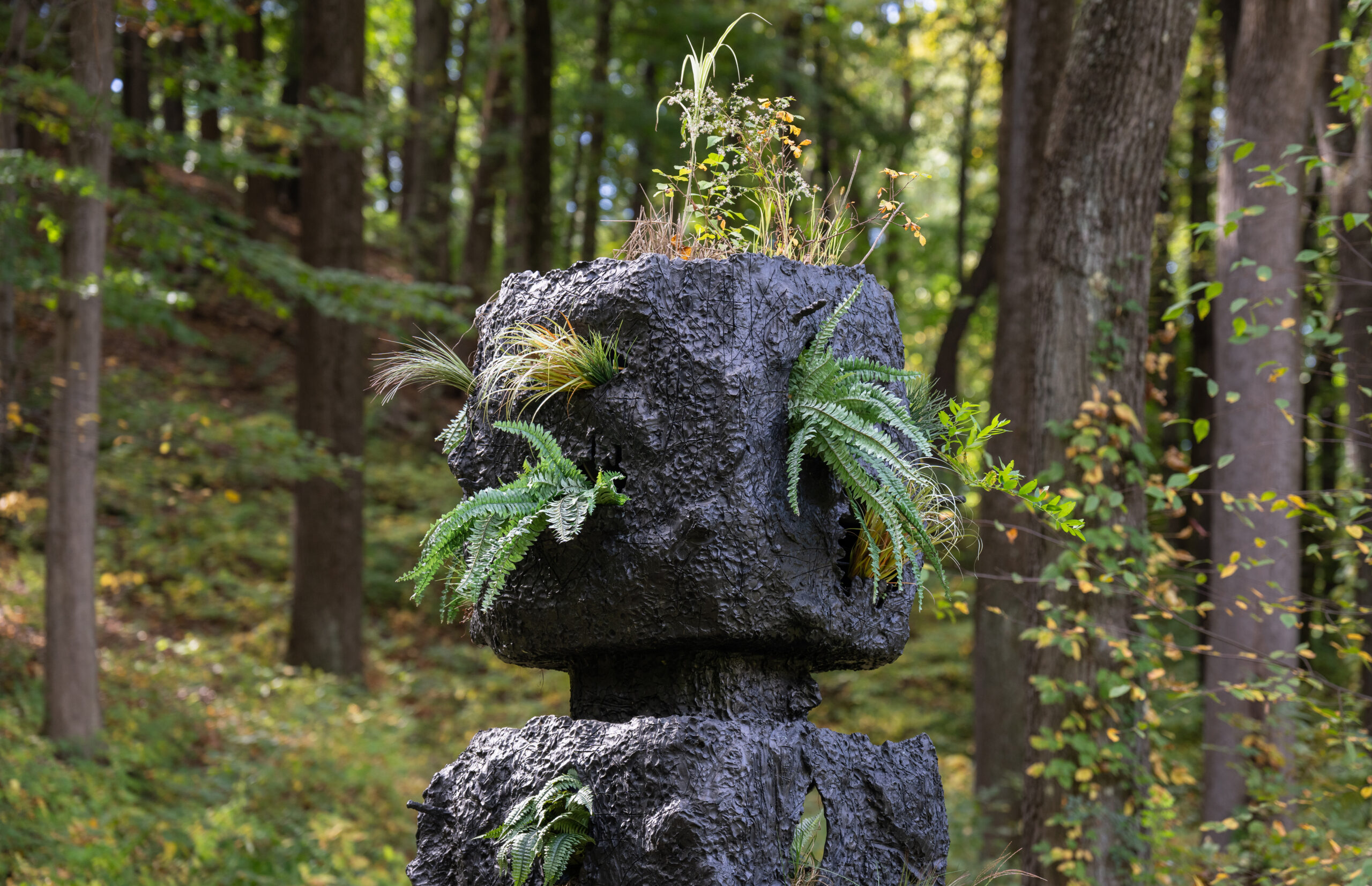 2020<br>Rashid Johnson, <em>Stacked Heads</em>