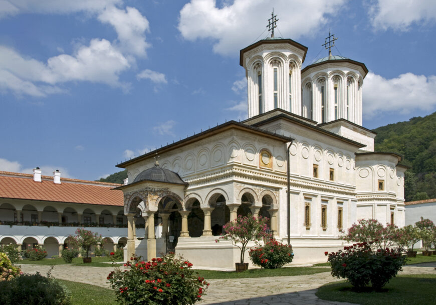 The Monastic Church of the Holy Emperors Constantine and Helena, view from the southwest, Hurezi Monastery, Wallachia, Romania, 1691–92 (photo: Ymblanter, CC BY-SA 4.0)