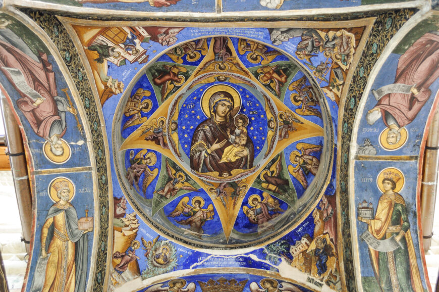 Our Lady of the Burning Bush painted in the dome of the eastern porch, The Monastic Church of the Hurezi Monastery, Horezu, Romania, 1692–94 (photo: Țetcu Mircea Rareș, CC BY-SA 3.0 RO)