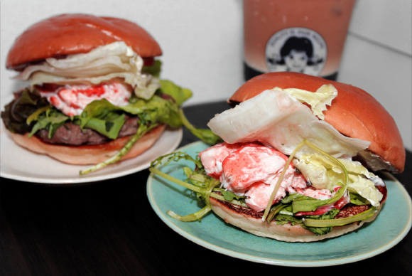 Hamburger Review: We Sample Wendy’s New (¥1280!) Lobster-Based Burgers