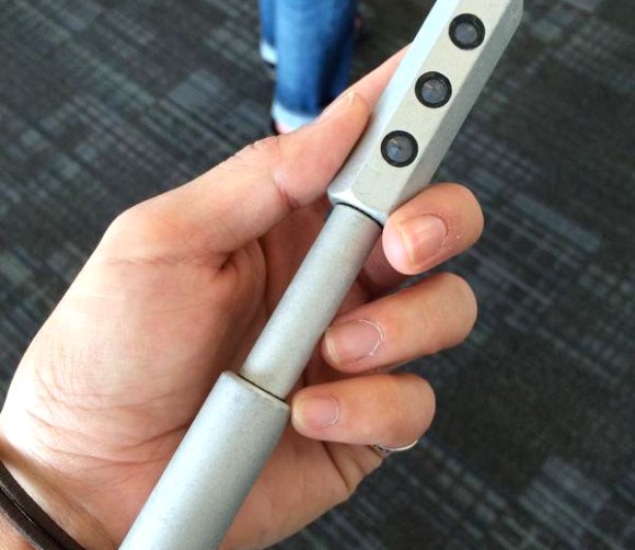 Canadian airport staff interrogate Japanese tourist over strange ‘martial arts weapon’ in his bag