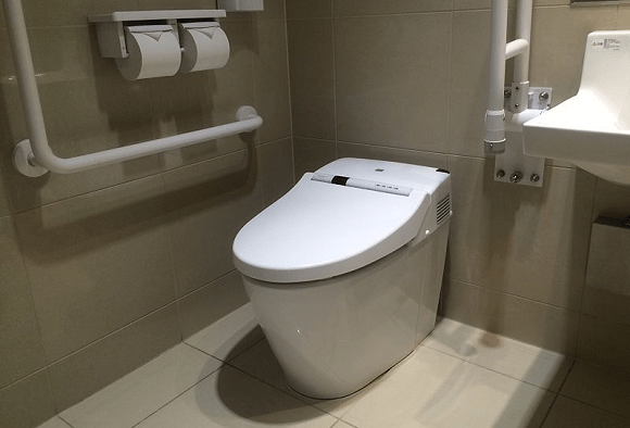 Survey reveals disturbing statistics about if Japanese people wash hands after going to bathroom