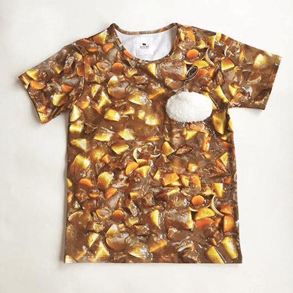 Want everyone to lick their lips when they look at you? This curry shirt will have them drooling