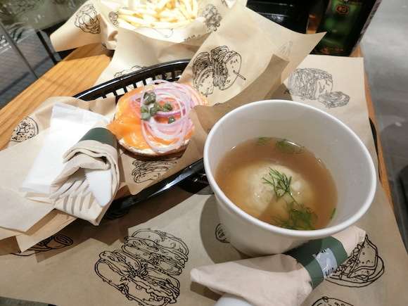 Californian bagel deli Wise Sons opens first international location in Tokyo!