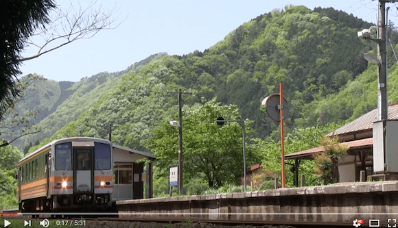 Japanese train station stirs up nostalgia with beautiful rural setting and one-carriage train