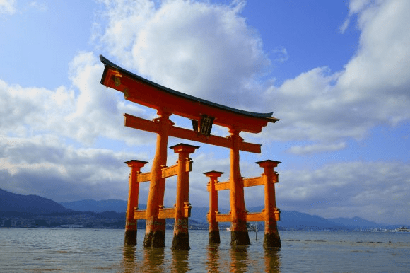 Travelers’ misguided attempt to earn good luck is damaging Japan’s most famous torii shrine gate