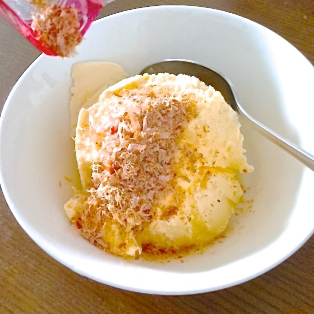 Turn a cheap ice cream into a luxury dessert with katsuobushi bonito fish flakes