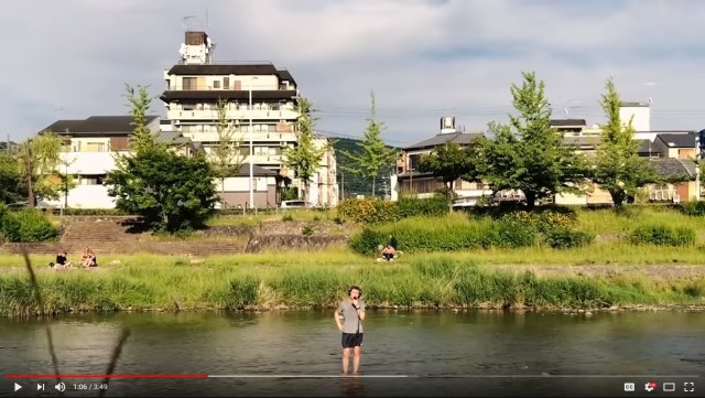 Man gets dumped by girlfriend, sings “Mamma Mia” in post-breakup music video recorded in Kyoto