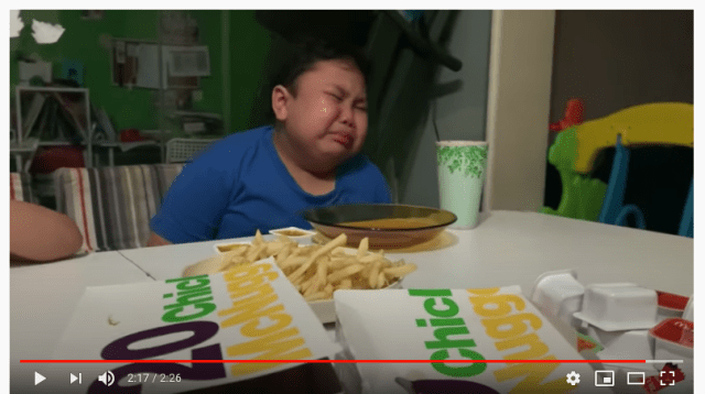 Boy cries tears of joy after eating McDonald’s for the first time since lockdown began [Video]