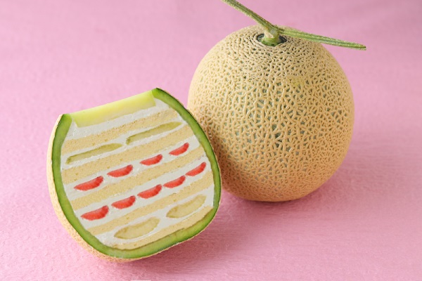 Amazingly beautiful cakes inside fruit – Our newest Japanese dessert obsession【Photos】