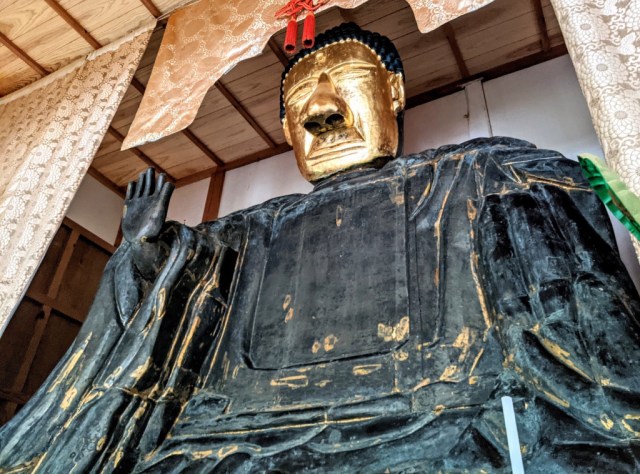 We visit the Giant Buddha statue that our reporter dubs “kawaii” and “like a mascot character”