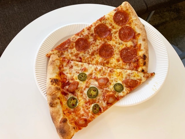 New York pizza joint in Tokyo has rave reviews with foreigners on Reddit, but is it any good?
