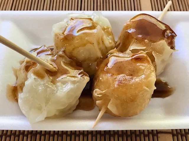 Japanese temple shop sells special shumai dumplings…with no meat in them