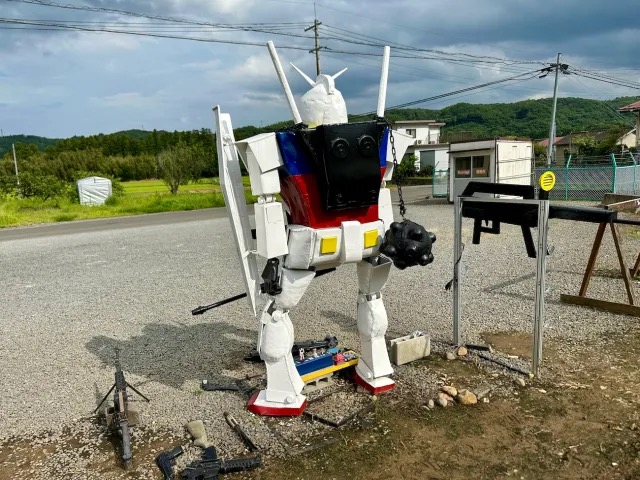 The heartwarming story of Japan’s “Weakling Gundam” and the fans who supported it in its hour of need