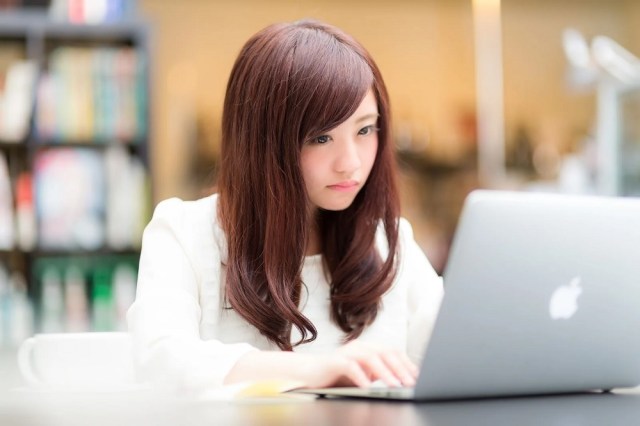 How often do Japanese people search for their ex online?【Survey】