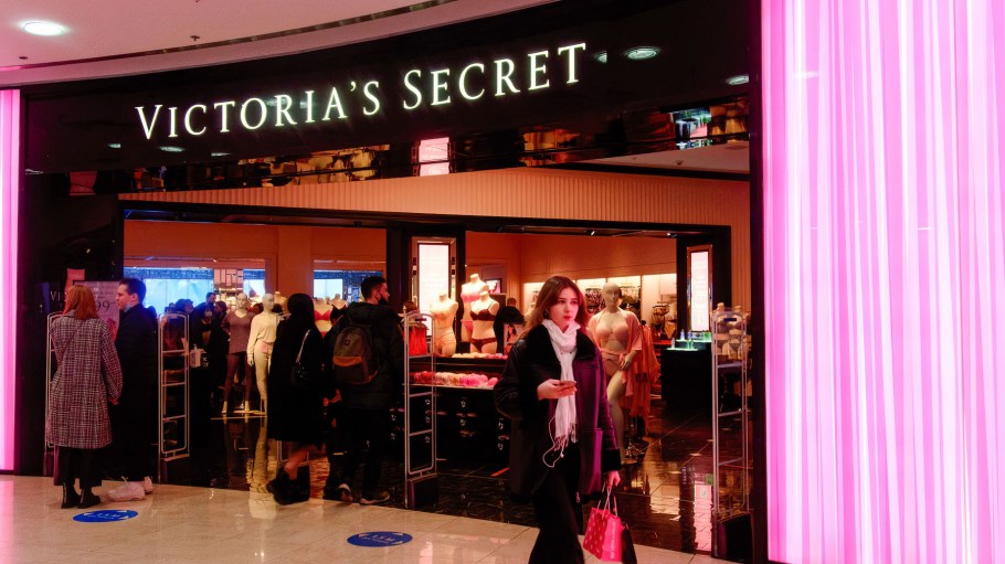Branded Victoria's Secret store seen at Moscow shopping center. On March 6, several premium brands announced the termination of their activities in Russia and the closure of their stores.