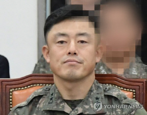 공조본, '햄버거집 계엄회동' 문상호 정보사령관 구속영장