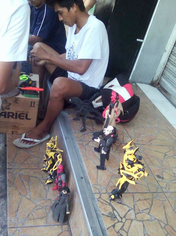 Filipino Man Turns Old Flip Flops Into Action Figures, And The Result Is Quite Impressive