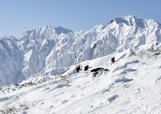 ＜しなの　山・紀行＞　唐松岳（白馬村・富山県黒部市境）標高２６９６メートル