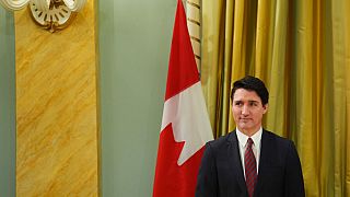 Premierminister Justin Trudeau schaut bei der Vereidigung des Kabinetts in der Rideau Hall in Ottawa zu, am Freitag, 20. Dezember 2024.