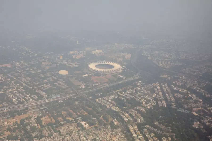 Toxic haze blankets Delhi-NCR as air quality worsens, see pictures