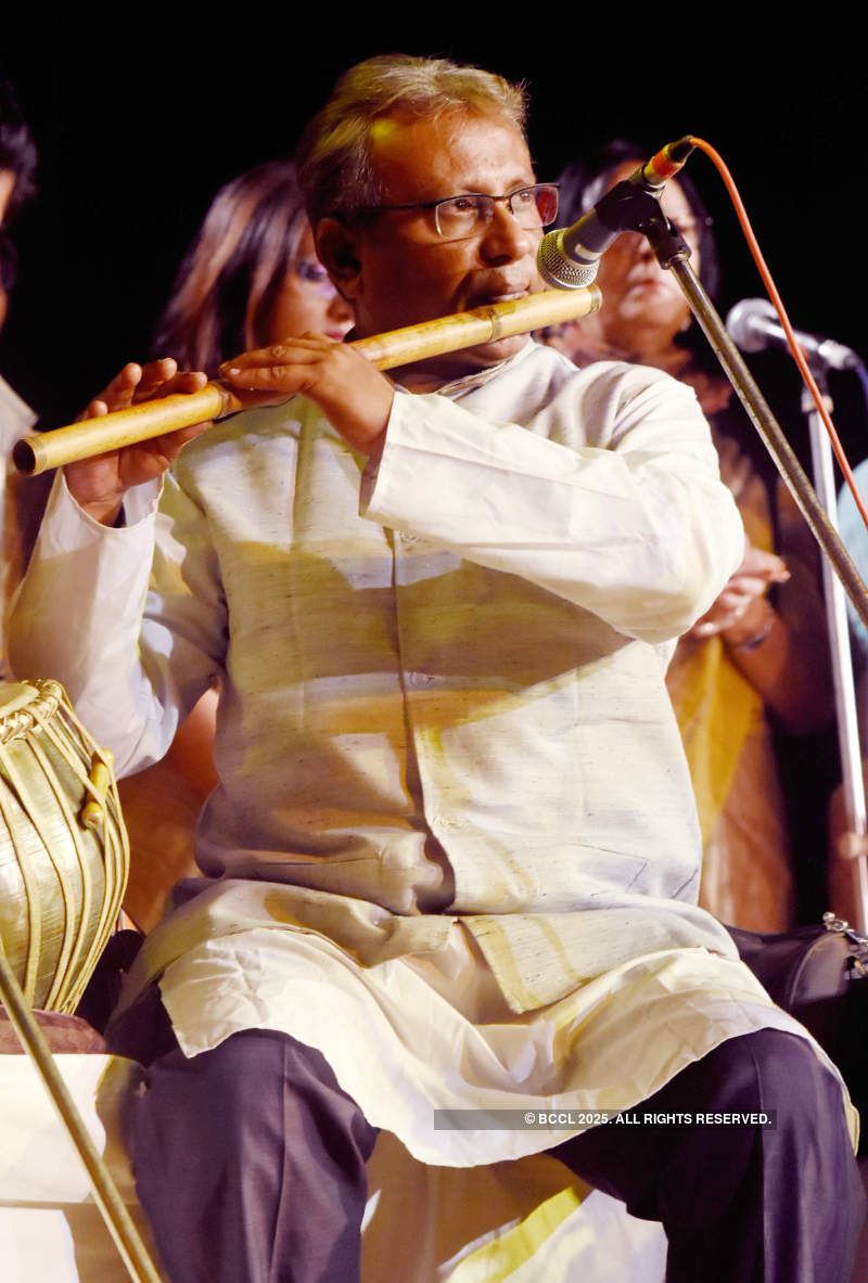 Musicians perform at the Teen Kobir Gaan