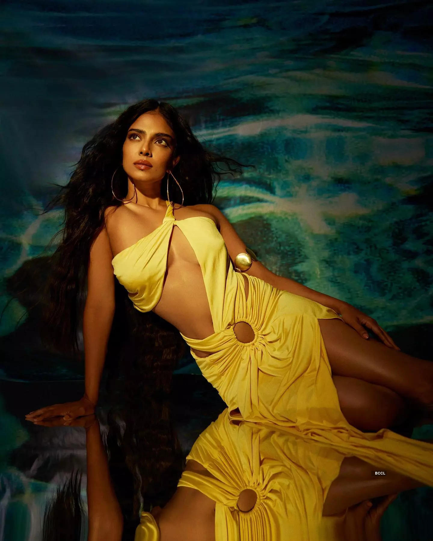 These photoshoots of Malavika Mohanan prove that she is a complete stunner