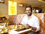 Sharib Hashmi hosts lunch for paparazzi to celebrate the success of ‘Tarla’