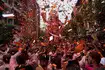 ​Ganesh Visarjan 2023: Devotees Immerse Idols in Water to Mark Festival's Final Day and Bid Farewell to Lord Ganesha ​