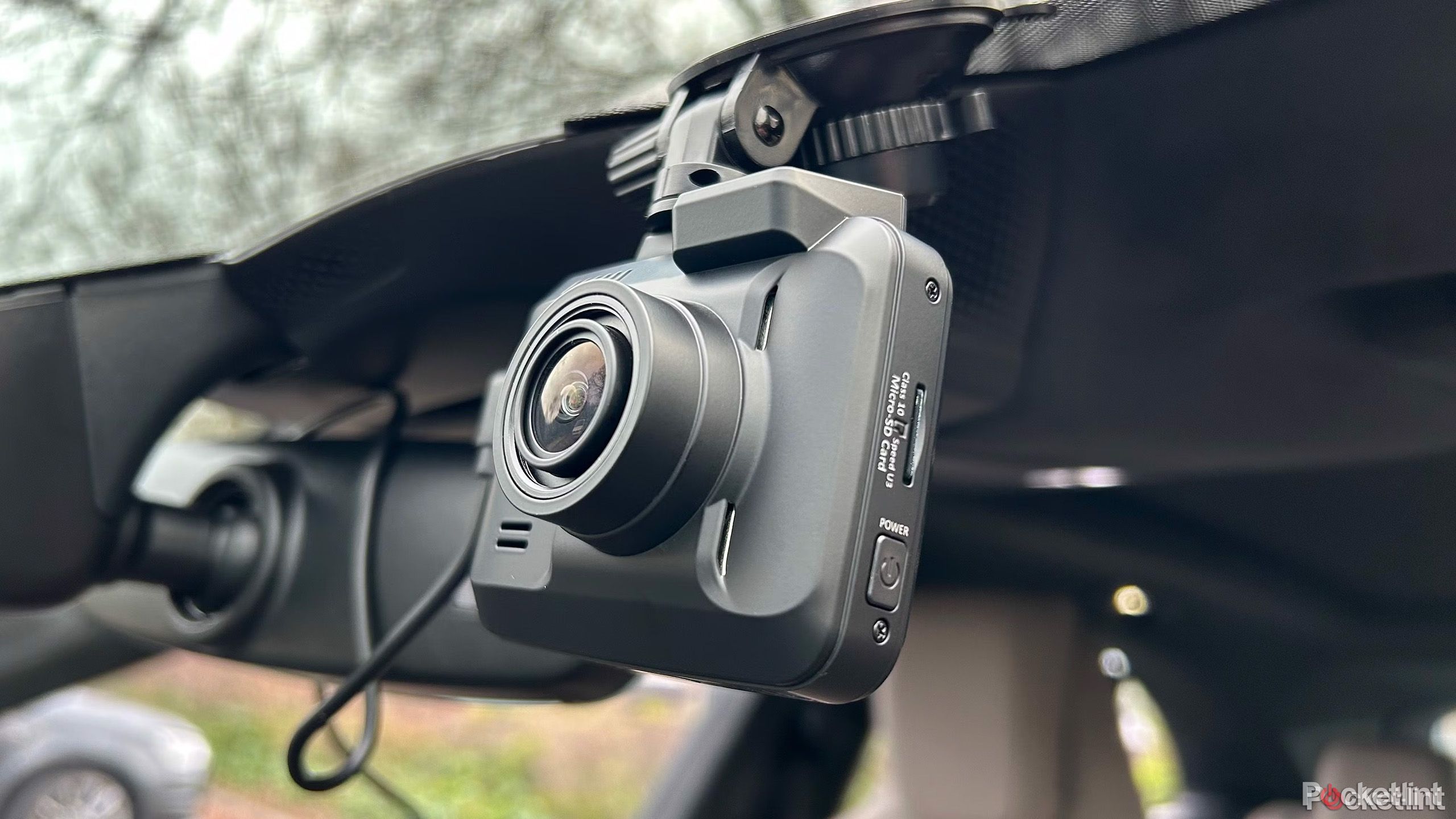 Rove R2 4K Pro dash cam